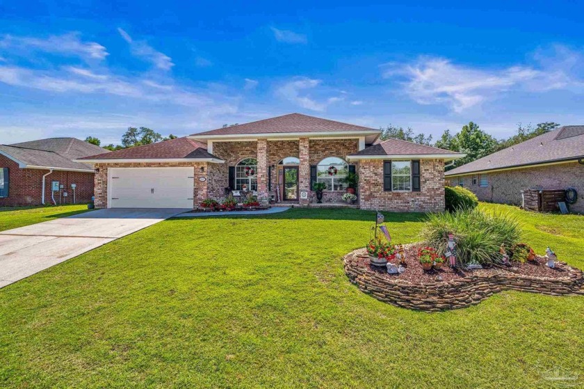Are you looking for that WOW FACTOR?  This 2169 SF salt-water - Beach Home for sale in Navarre, Florida on Beachhouse.com
