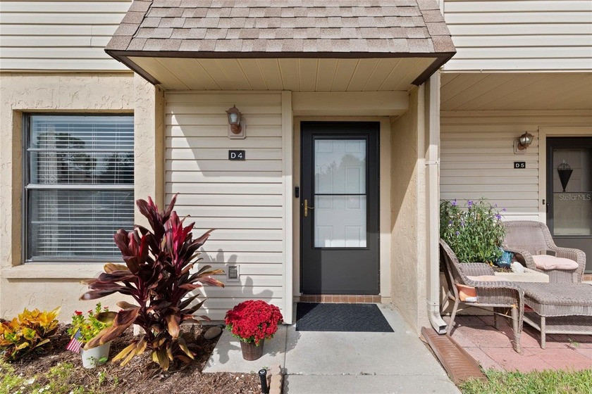 Priced to Sell! Turnkey & Fully Furnished!
This 2-bedroom, 1 - Beach Townhome/Townhouse for sale in Bradenton, Florida on Beachhouse.com