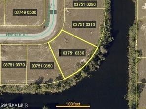 Oversized lot site off Intersecting Ronkonkoma & Mohawk canals - Beach Lot for sale in Cape Coral, Florida on Beachhouse.com