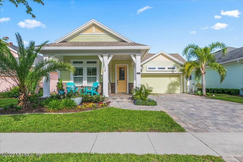 This gem is move-in ready in a prime location in the Town Center - Beach Home for sale in Ponte Vedra, Florida on Beachhouse.com