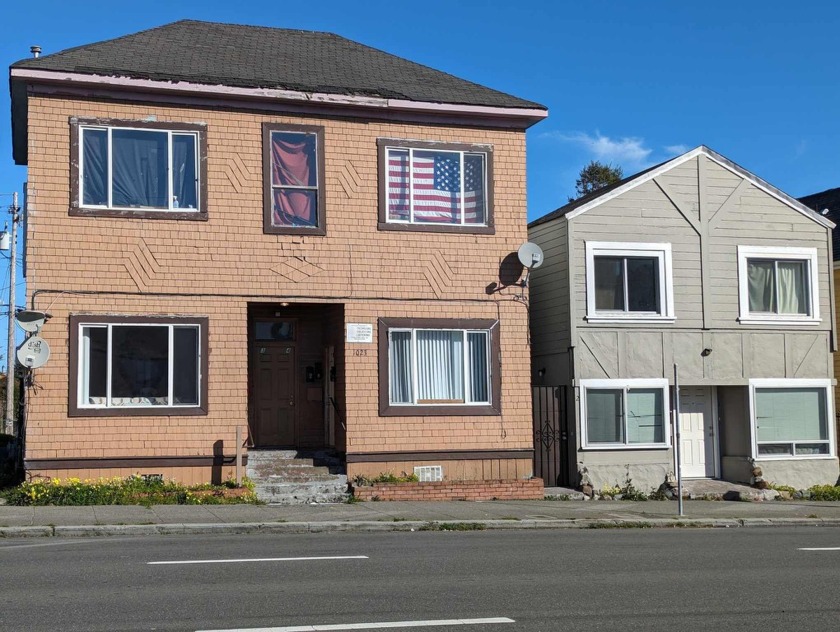 This is a wonderful opportunity for investors. two buildings one - Beach Home for sale in Eureka, California on Beachhouse.com