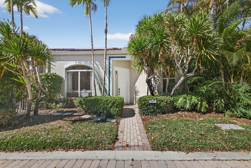Welcome to this charming 3-bedroom, 2-bath townhouse located in - Beach Townhome/Townhouse for sale in West Palm Beach, Florida on Beachhouse.com