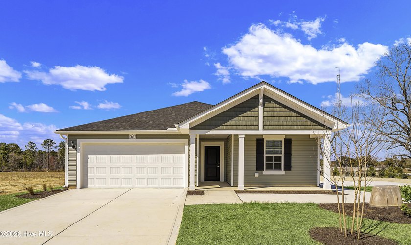 Discover the Venture Plan built by Dream Finders Homes! Boasting - Beach Home for sale in Sunset Beach, North Carolina on Beachhouse.com