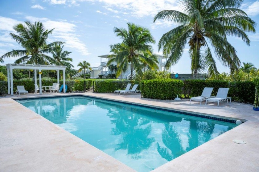 Condo wViews, Beach, Htd Pool, Pickleball, Golf Cart, Gym,Walk - Beach Vacation Rentals in Governors Harbour, Eleuthera, Bahamas on Beachhouse.com