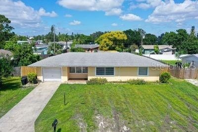 Whether you're an investor or a first-time buyer, this property - Beach Home for sale in Bradenton, Florida on Beachhouse.com