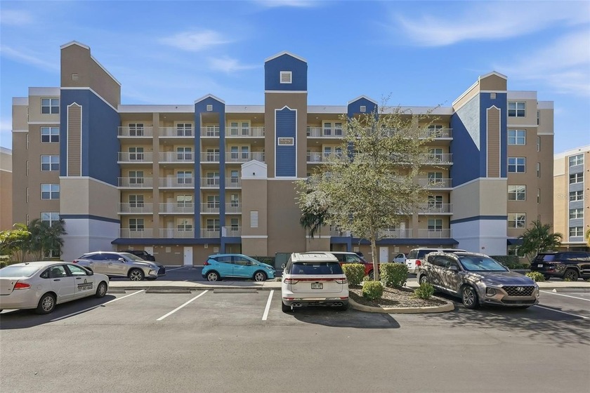 One or more photo(s) has been virtually staged. Discover this - Beach Condo for sale in Largo, Florida on Beachhouse.com