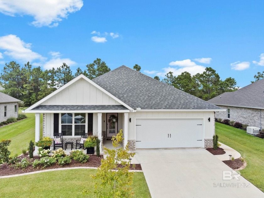 Step into this amazing Gold Fortified 4 bedroom 2 bathroom - Beach Home for sale in Foley, Alabama on Beachhouse.com