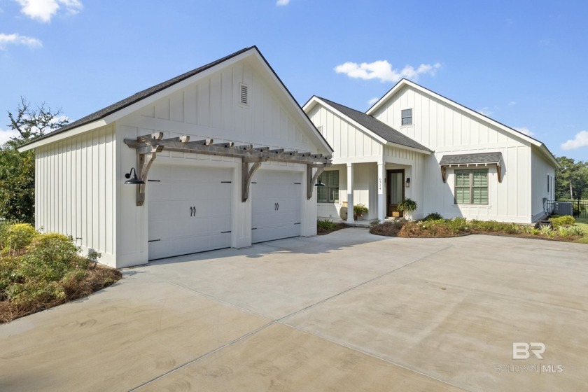 Welcome to your dream home located on the green of the 4th hole - Beach Home for sale in Fairhope, Alabama on Beachhouse.com