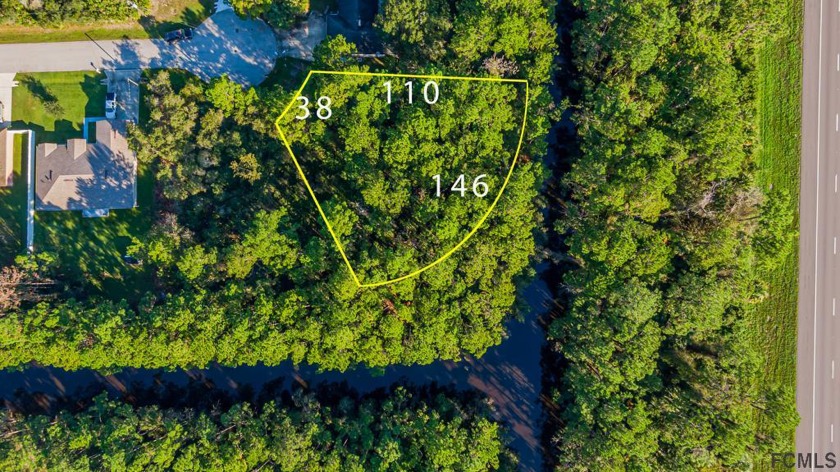 Nice lot located on a Cul-de-Sac that backs up to a fresh water - Beach Lot for sale in Palm Coast, Florida on Beachhouse.com