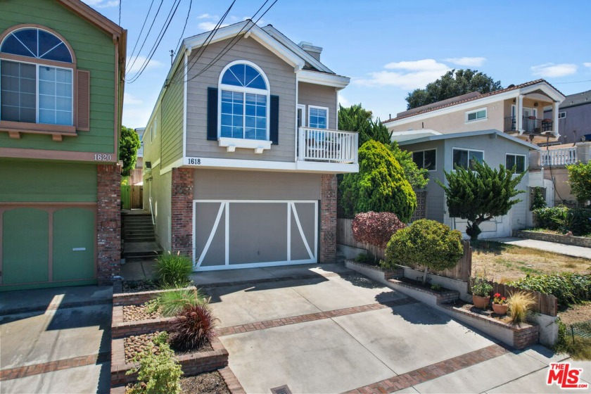Welcome to this bright and breezy 2 story home in the sought - Beach Home for sale in Redondo Beach, California on Beachhouse.com