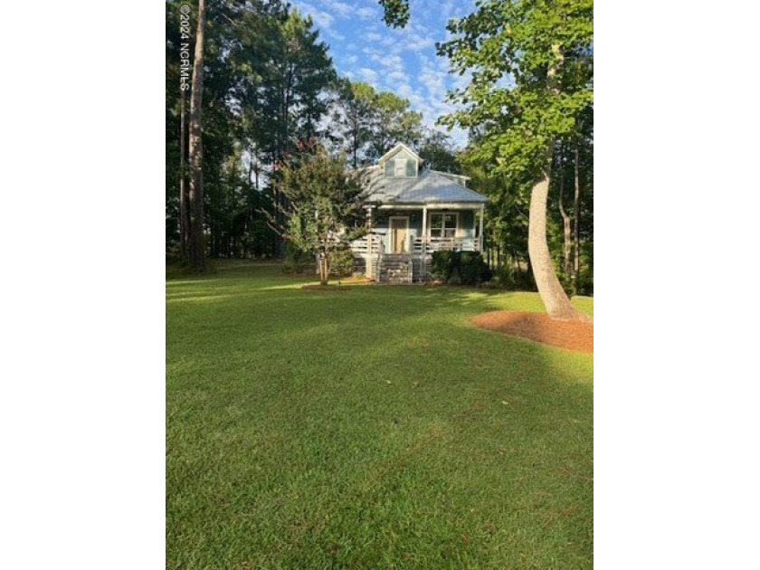 An amazing opportunity in the beautiful community, Arlington - Beach Home for sale in Minnesott Beach, North Carolina on Beachhouse.com