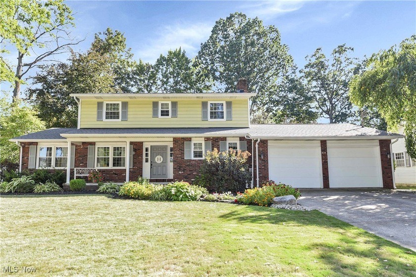 Prepare to be moved! Welcome to this charming 4-bedroom, 2 - Beach Home for sale in Vermilion, Ohio on Beachhouse.com