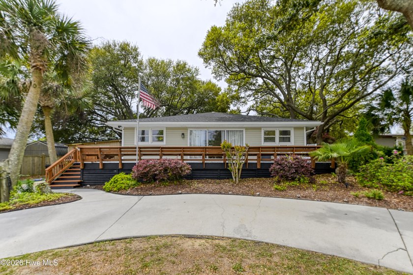 Broker Owner. New three-bedroom septic tank to be installed at - Beach Home for sale in Hampstead, North Carolina on Beachhouse.com