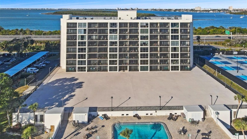 Wake up every day to sweeping, unobstructed Tampa Bay views from - Beach Condo for sale in St. Petersburg, Florida on Beachhouse.com