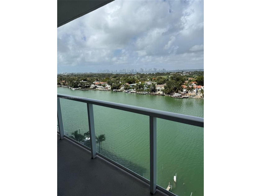 Discover this incredible chance to own a gorgeous, remodeled - Beach Condo for sale in Miami Beach, Florida on Beachhouse.com