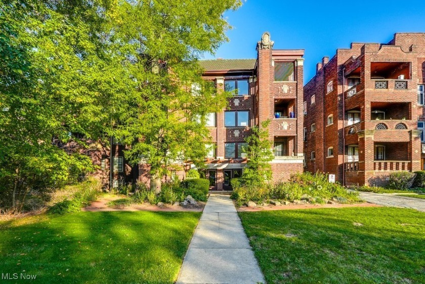 Looking for a vibrant neighborhood? 2673 Euclid Heights Blvd. in - Beach Condo for sale in Cleveland, Ohio on Beachhouse.com