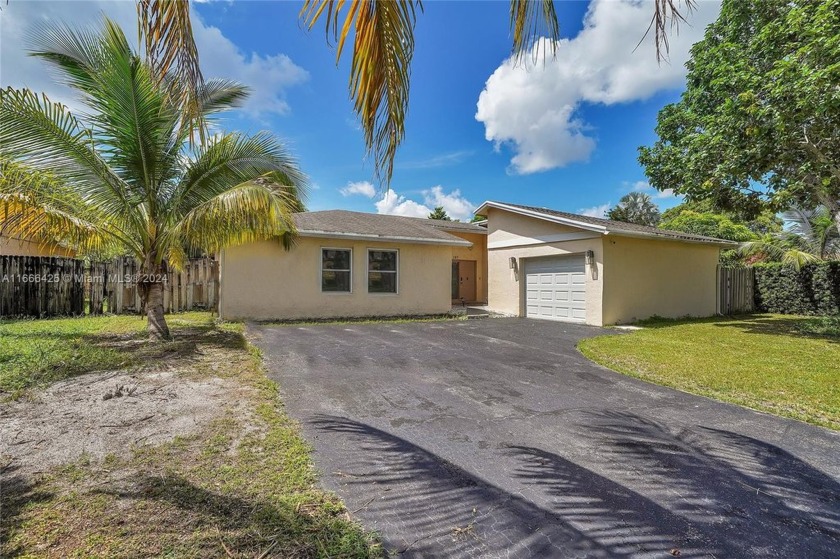 Discover the perfect blend of luxury, convenience, and modern - Beach Home for sale in Deerfield Beach, Florida on Beachhouse.com