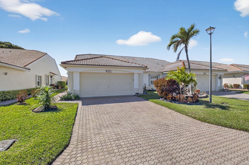 Must see the largest 3 bedroom/2bath model in Floral Lakes with - Beach Home for sale in Delray Beach, Florida on Beachhouse.com