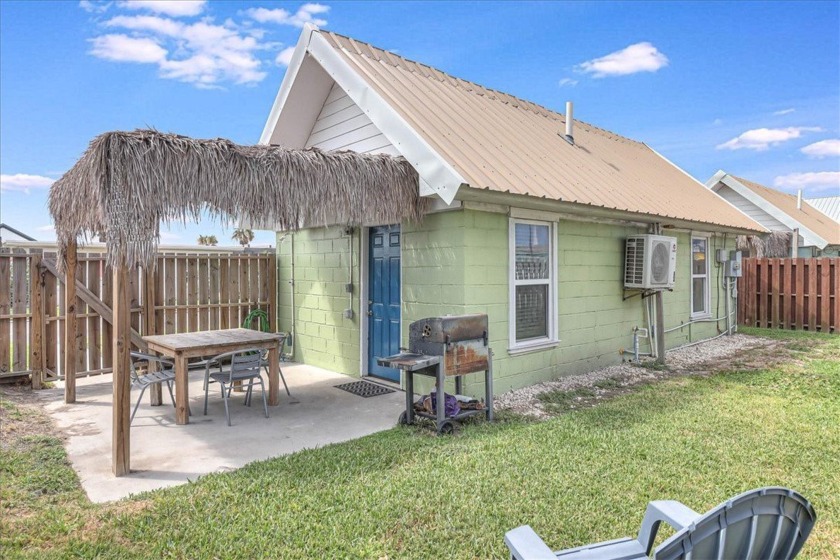 Looking for a vacay getaway or income property of your own in - Beach Condo for sale in Port Aransas, Texas on Beachhouse.com