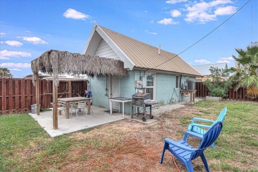 Adorable & affordable beach retreat in Port A! Looking for a - Beach Condo for sale in Port Aransas, Texas on Beachhouse.com