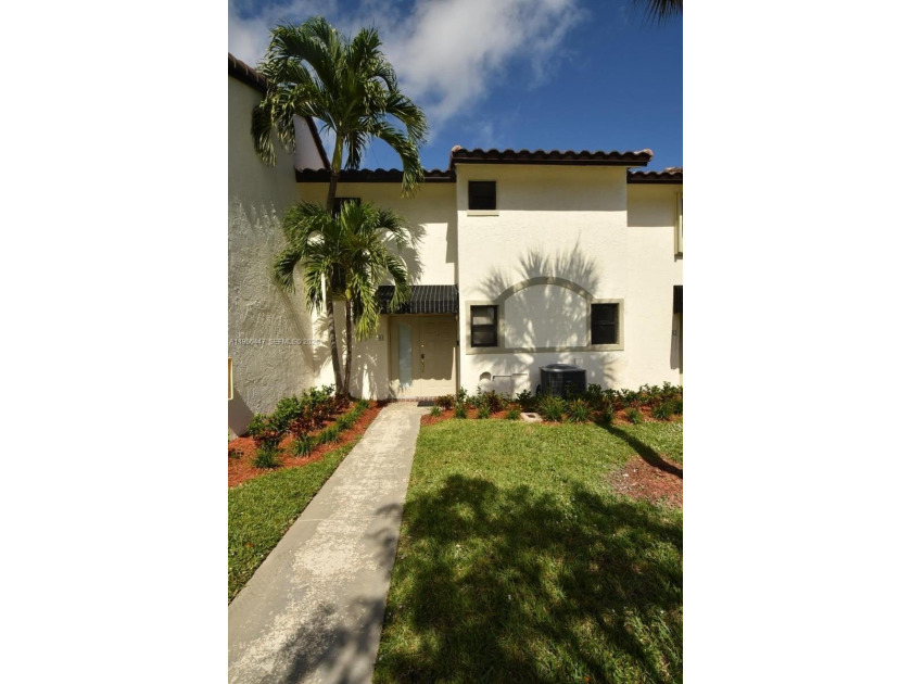 Well maintained and renovated property in Boca Raton, close to - Beach Townhome/Townhouse for sale in Boca Raton, Florida on Beachhouse.com