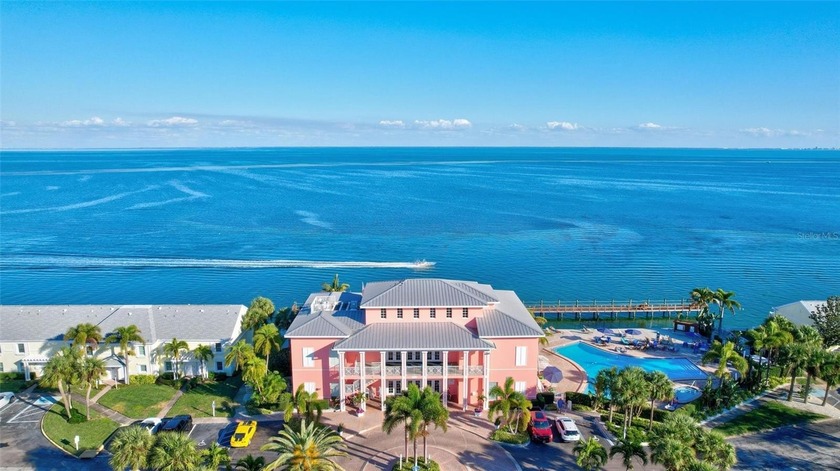 Live the ultimate Florida waterfront lifestyle in this - Beach Townhome/Townhouse for sale in St. Petersburg, Florida on Beachhouse.com