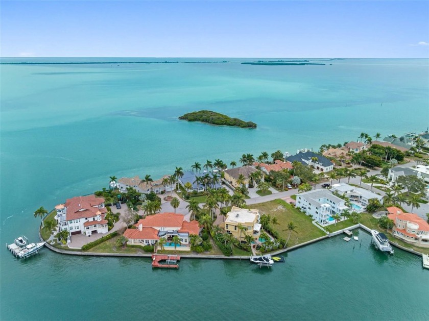 Under contract-accepting backup offers. FABULOUS opportunity to - Beach Lot for sale in St. Petersburg, Florida on Beachhouse.com