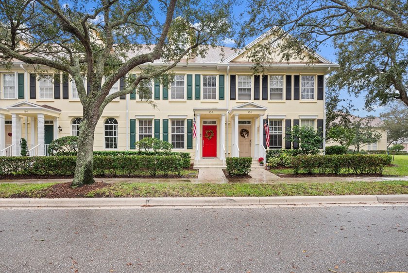Beautiful townhome in the highly sought after New Haven - Beach Townhome/Townhouse for sale in Jupiter, Florida on Beachhouse.com