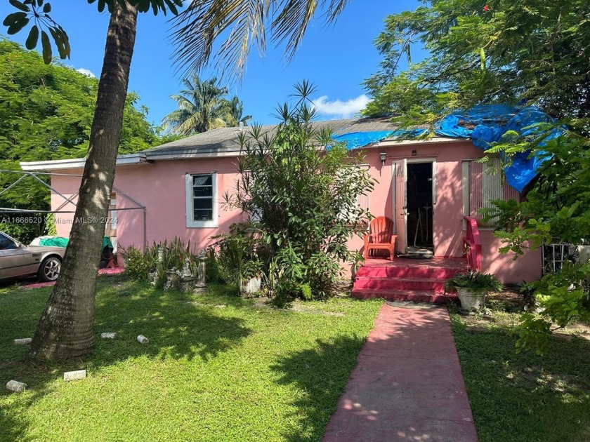 This property is a fantastic investment with incredible - Beach Home for sale in North Miami Beach, Florida on Beachhouse.com