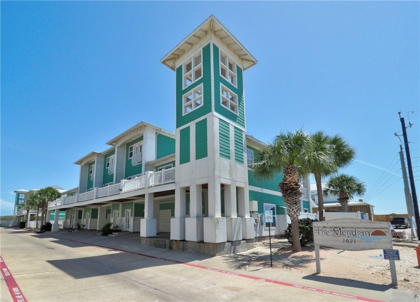 What a steal! # 11 Meridian is a 3 bedroom 3.5 bath condo - Beach Condo for sale in Port Aransas, Texas on Beachhouse.com