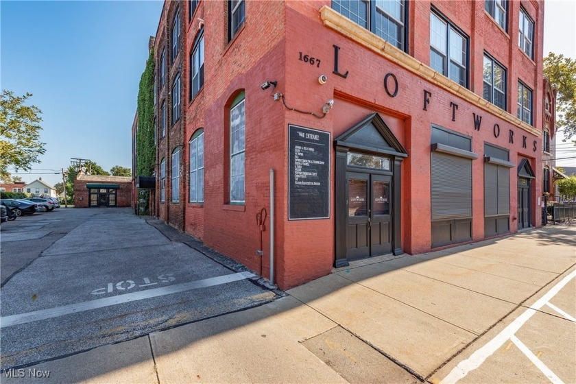 Steeped in character, the 100-year-old wood floors, fully - Beach Condo for sale in Cleveland, Ohio on Beachhouse.com