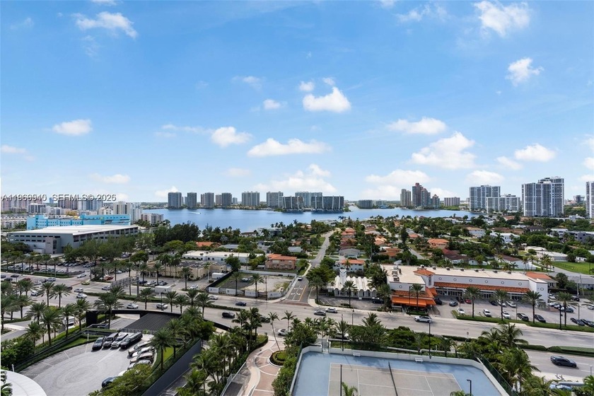 Excellent opportunity to own this 2 bedrooms 2.5 bathrooms plus - Beach Condo for sale in Sunny Isles Beach, Florida on Beachhouse.com