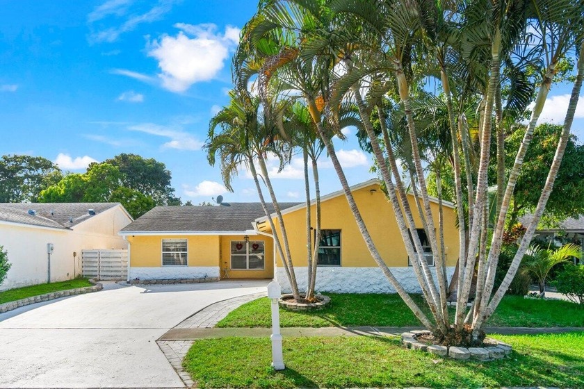 Look no further at this bright and airy three-bedroom two bath - Beach Home for sale in Lake Worth, Florida on Beachhouse.com