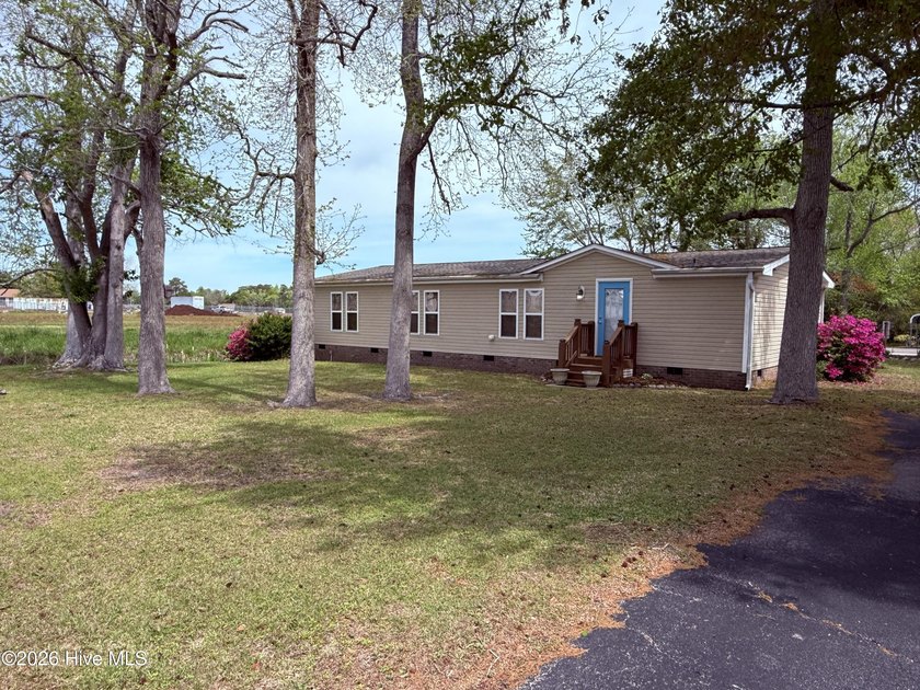 Residential or commercial opportunity. Positioned along a - Beach Home for sale in Supply, North Carolina on Beachhouse.com