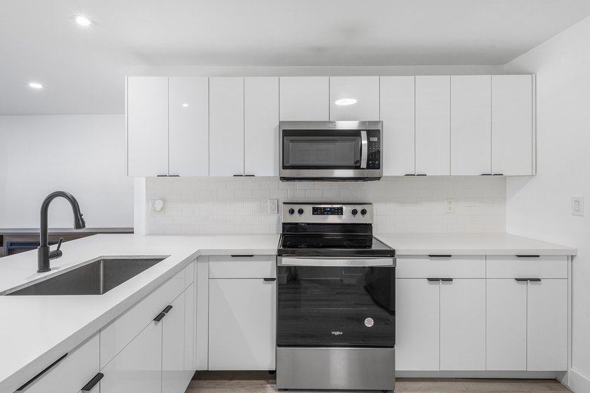 WOW! Beautifully updated single-family home with No HOA is now - Beach Home for sale in Pompano Beach, Florida on Beachhouse.com