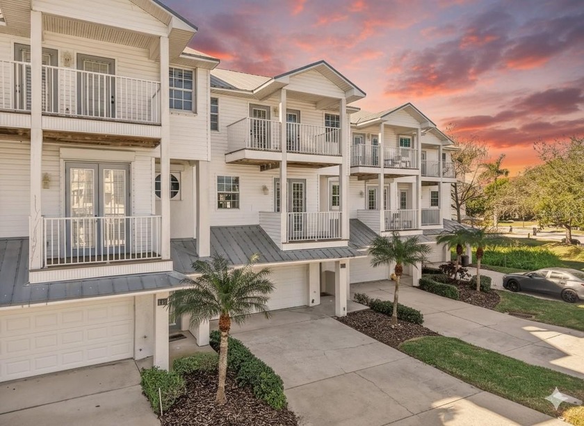 Looking for a home by the beach? You've found it!! From the - Beach Townhome/Townhouse for sale in North Redington Beach, Florida on Beachhouse.com