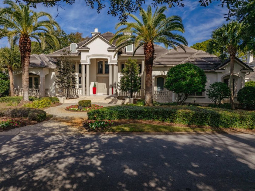 ''Luxurious Lakefront Living in Burnt Pine'' Stunning - Beach Home for sale in Miramar Beach, Florida on Beachhouse.com