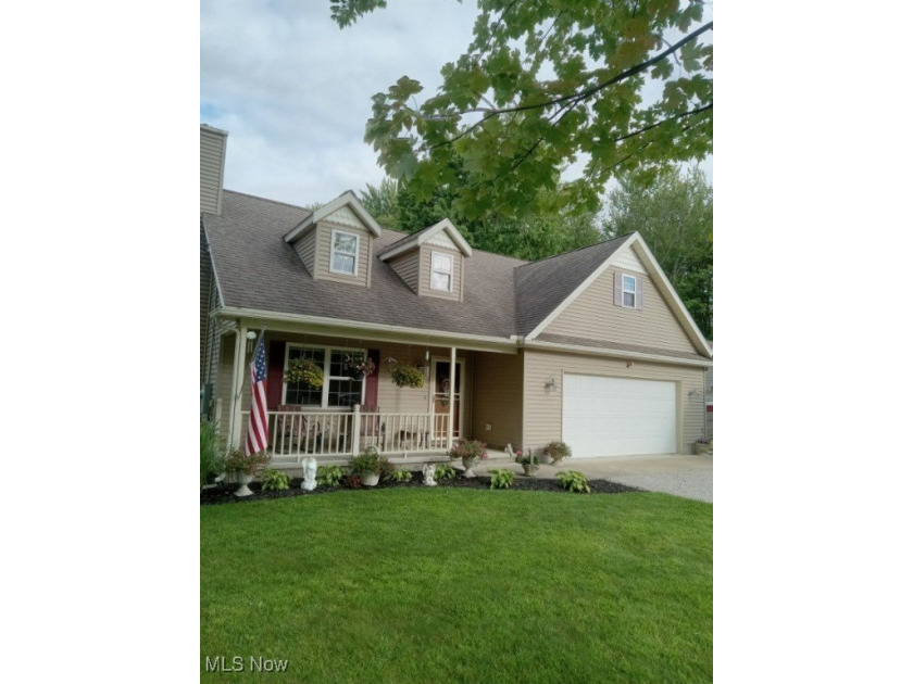 This unique three bedroom, two and a half bath home is custom - Beach Home for sale in Madison, Ohio on Beachhouse.com
