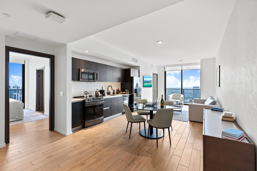 Experience modern luxury living in the heart of Miami! This - Beach Condo for sale in Miami, Florida on Beachhouse.com