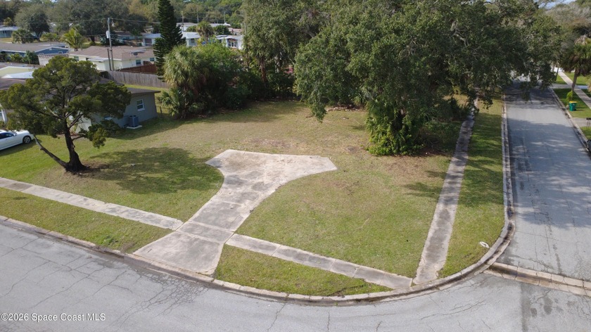 Build your dream home on this centrally located,20 acre vacant - Beach Lot for sale in Merritt Island, Florida on Beachhouse.com