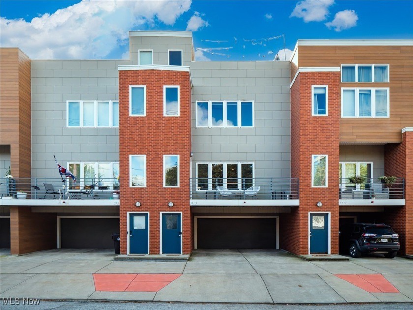 The perfect fusion of convenience, style, & modern urban living - Beach Townhome/Townhouse for sale in Cleveland, Ohio on Beachhouse.com