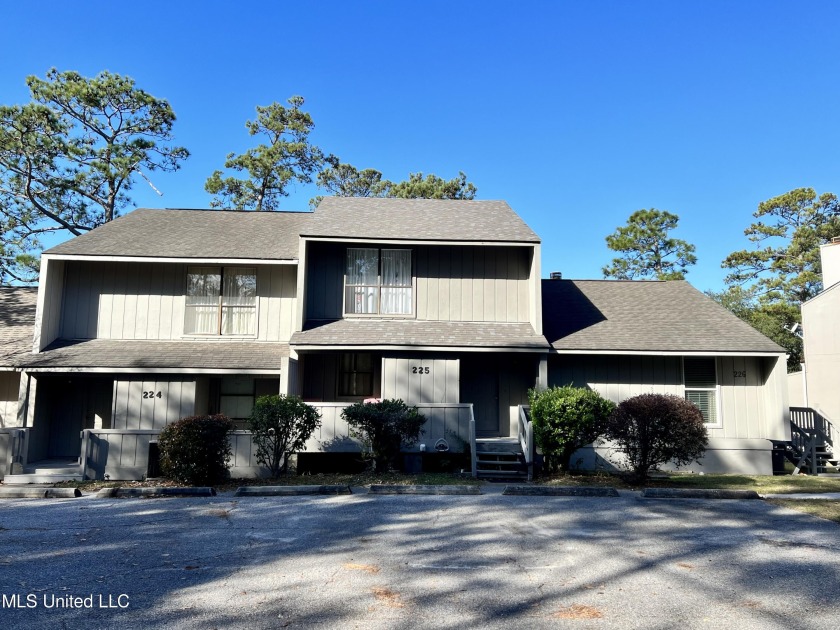 Come relax on your back deck and enjoy the beautiful view of the - Beach Townhome/Townhouse for sale in Diamondhead, Mississippi on Beachhouse.com
