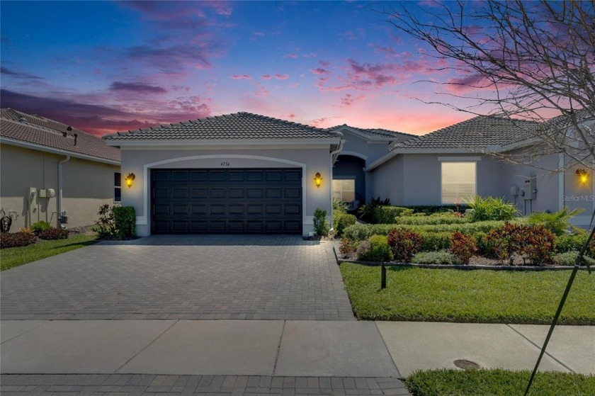 Under contract-accepting backup offers. 4734 Avila Lakes Drive - Beach Home for sale in Wimauma, Florida on Beachhouse.com