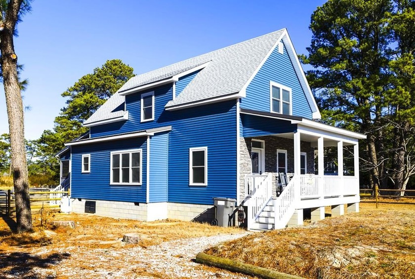 Lovely 2025 modern Chincoteague beach house offering over 1,700 - Beach Home for sale in Chincoteague Island, Virginia on Beachhouse.com