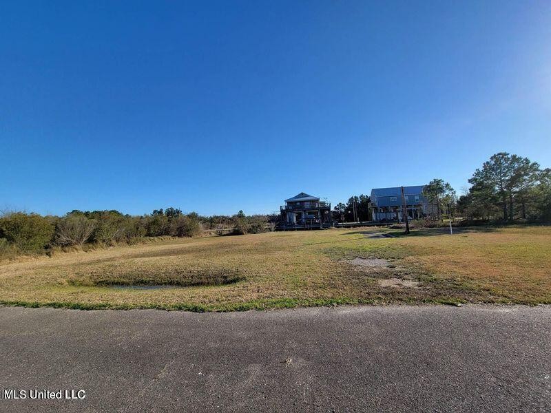 The lot is cleared out and walkable - Beach Lot for sale in Bay Saint Louis, Mississippi on Beachhouse.com