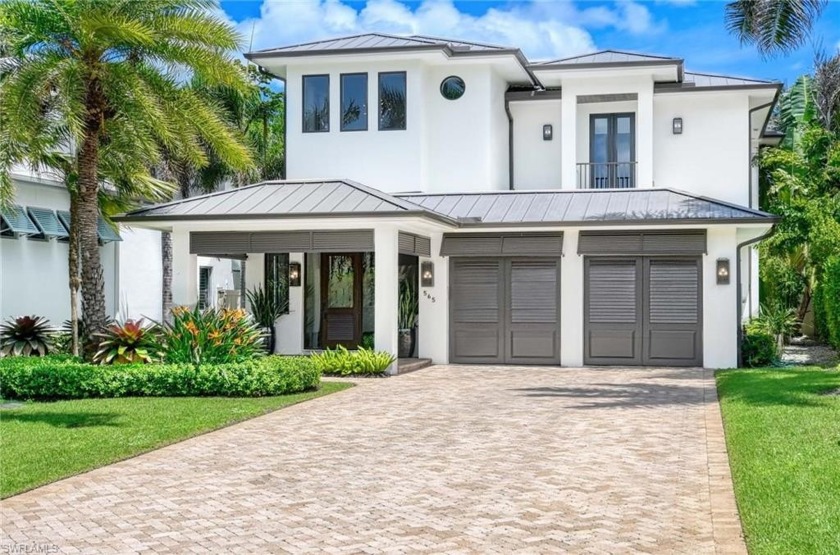 Experience the ultimate Naples lifestyle in this stunning - Beach Home for sale in Naples, Florida on Beachhouse.com