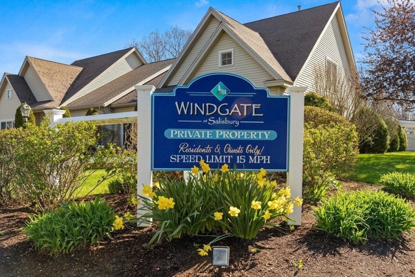 Welcome to the highly sought-after 55+ Windgate community! This - Beach Condo for sale in Salisbury, Massachusetts on Beachhouse.com