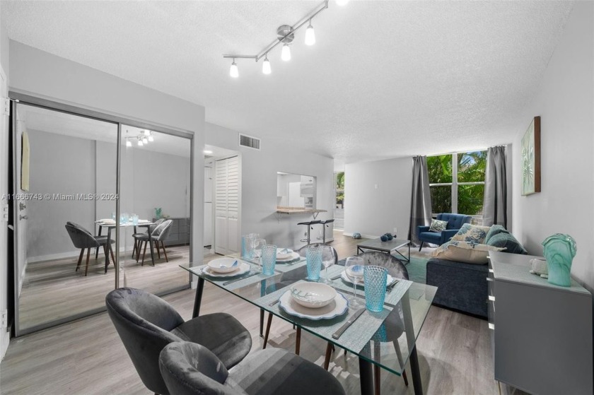 GREAT LOCATION, LOW HOA! ONE block from the beach! Walking - Beach Condo for sale in Sunny Isles Beach, Florida on Beachhouse.com