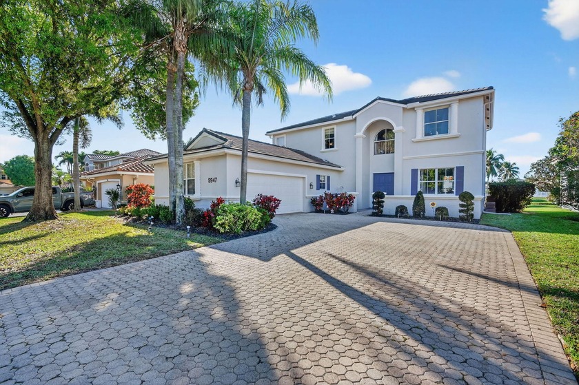 Rare extended Sydney model located in the only separately gated - Beach Home for sale in Lake Worth, Florida on Beachhouse.com