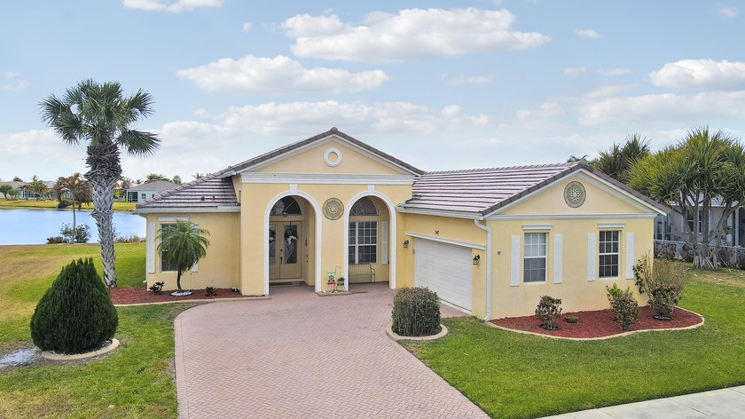 Welcome to one of the most special homes in Lake Forest - Beach Home for sale in Port Saint Lucie, Florida on Beachhouse.com
